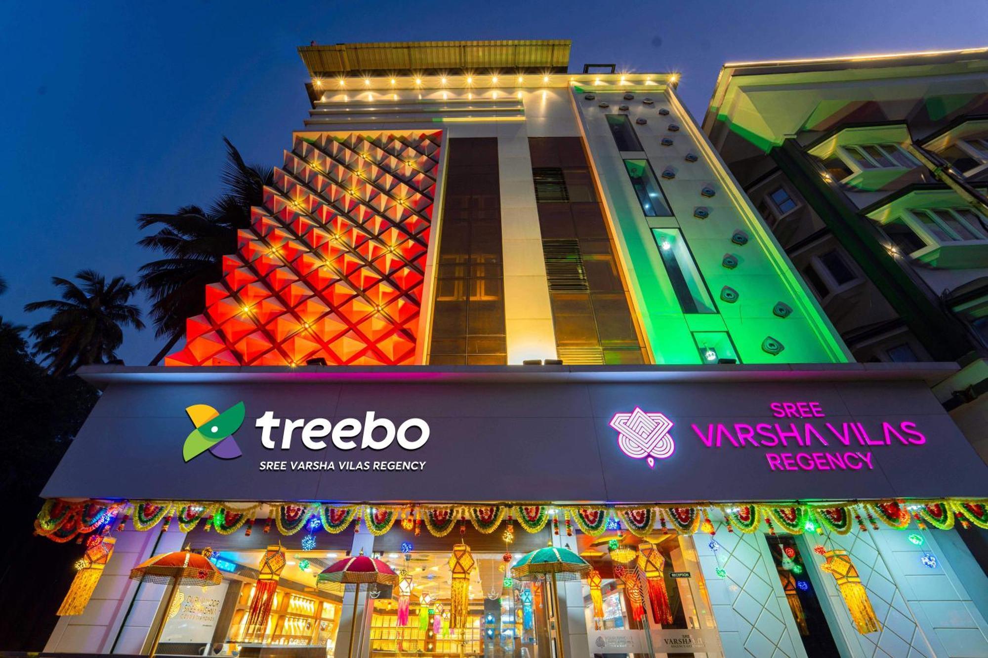 Treebo Sree Varshavilas Regency, 2 Mins From Guruvayoor Temple Guruvayur Exterior photo